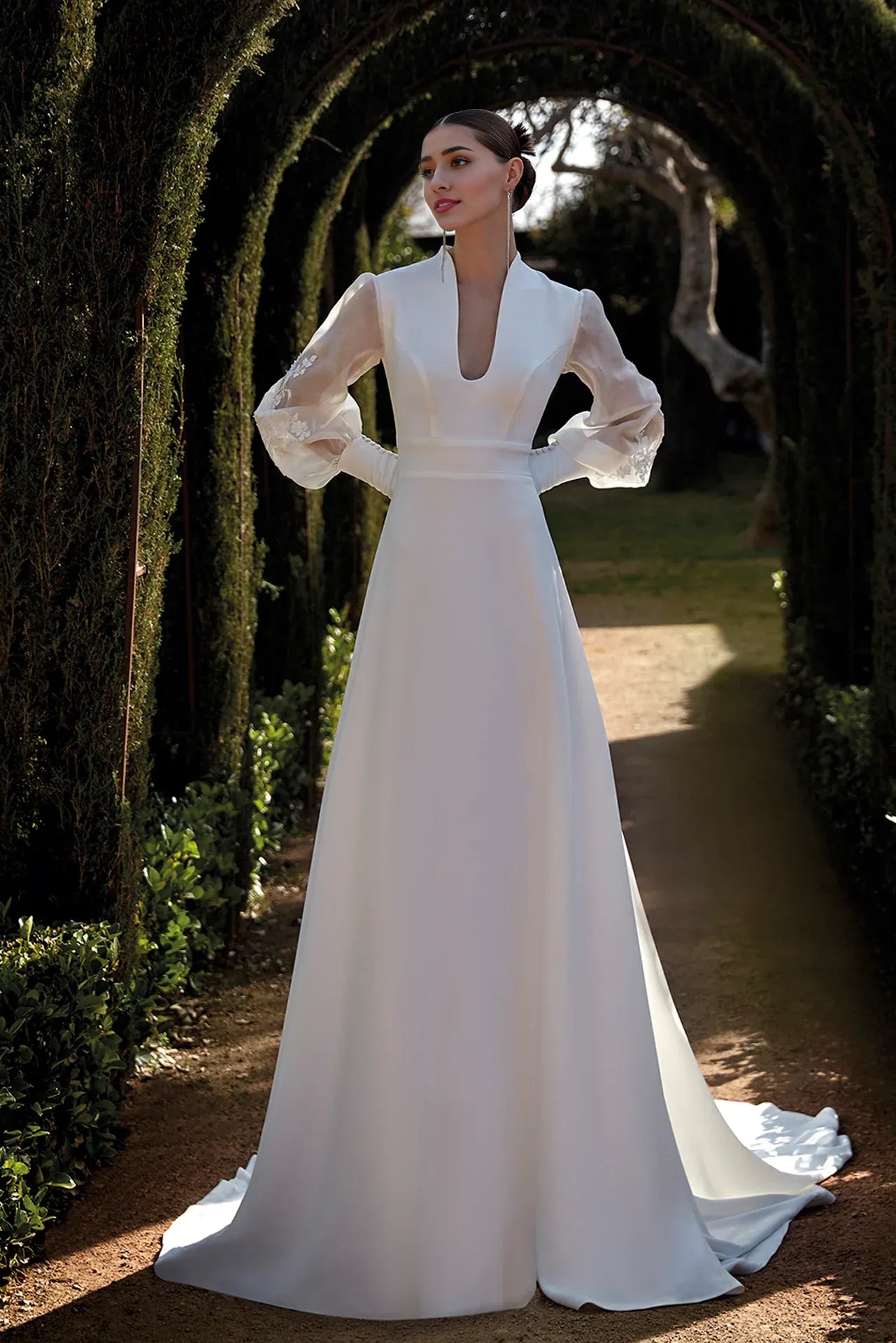 Dress For Wedding Long-sleeved V Neck A-line Open Back With Train Wedding Dress Formal Women's Dresses